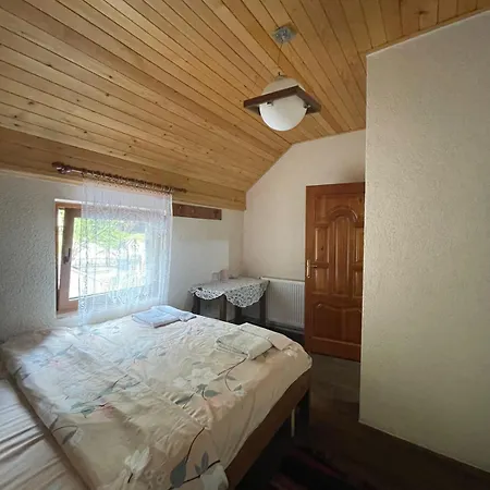 Rilindja Bed and Breakfast