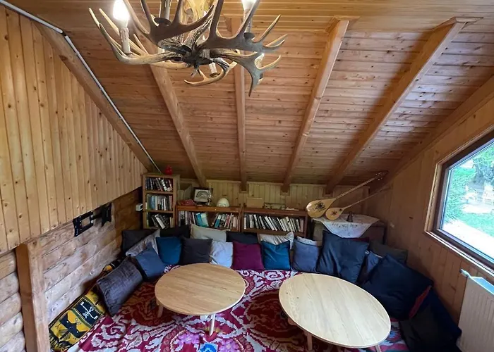 Rilindja Bed & Breakfast Valbone