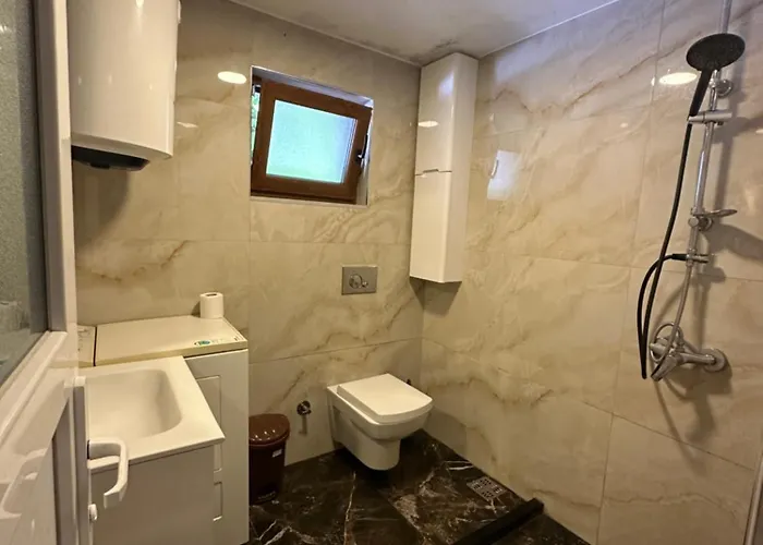 Rilindja Nocleg ze śniadaniem *